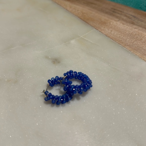 Bella Blues, handmade, beaded twist earrings - Picture 2 of 3